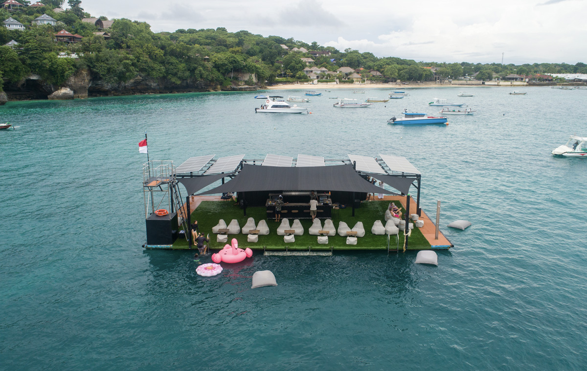 Pontoon Lembongan